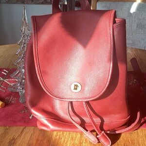 Elegant Vintage Coach Red Leather Backpack